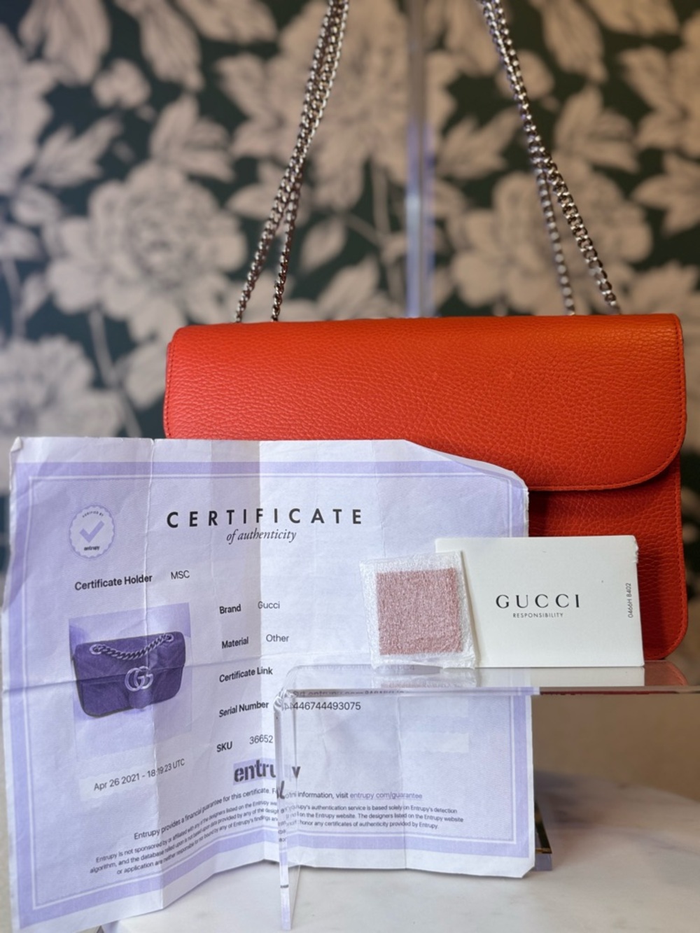 Gucci Authentic Red-Orange Leather Shoulder Bag with Silver Chain Like New w COA - Picture 3 of 14